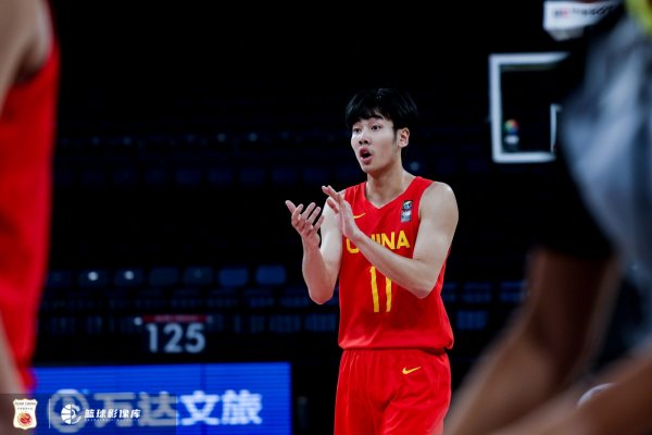 继续助威  ！张博源U19男篮世界杯赛  场均得到14.7分5.1板1.1助1.4断