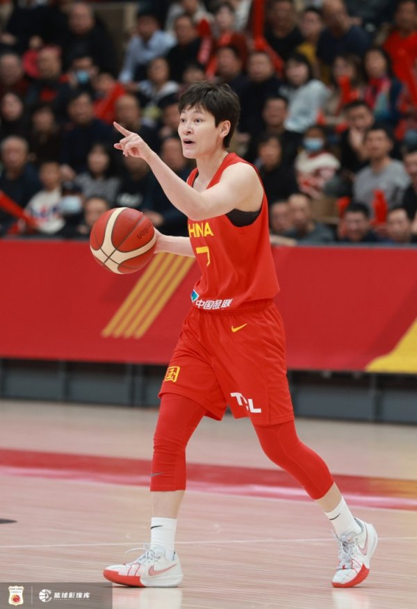 中国女篮亚洲杯想要蝉联第一名     几乎必碰澳大利亚队