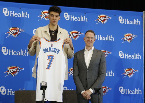 普雷斯蒂认为NBA是扑克局而不是棋局？切特：他还把所有人都赢了