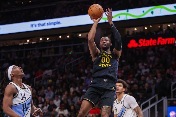 媒体人:库明加在库里体系看似格格不入 巴特勒到来后失去生态位 媒体人:库明加在库里体系看似格格不入 巴特勒到来后失去生态位