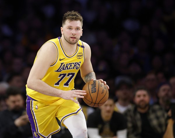 东契奇：季前赛光用胜负衡量并不合适 最重要的是磨合并避免负伤