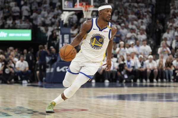 小试牛刀!巴特勒半场4中3轻松拿到9分4板2助 小试牛刀!巴特勒半场4中3轻松拿到9分4板2助