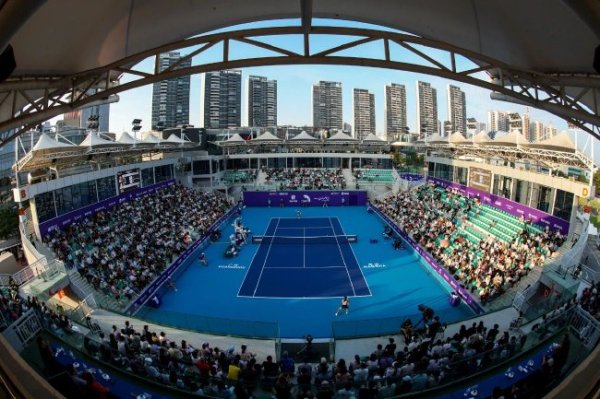 2025广网圆满落幕 美国华裔体育选手    李吉妮夺魁