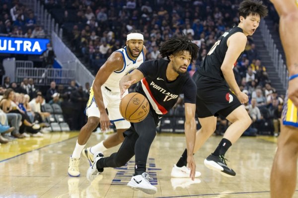 媒体人:杨瀚森在CBA形成的移动掩护坏习惯 在最后时刻暴露出来 媒体人:杨瀚森在CBA形成的移动掩护坏习惯 在最后时刻暴露出来