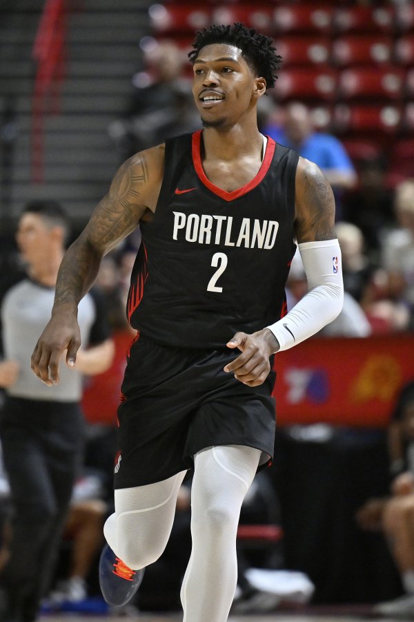 不错哦!凯莱布-乐福:杨瀚森在教我中文 但我学得不太好 不错哦!凯莱布-乐福:杨瀚森在教我中文 但我学得不太好