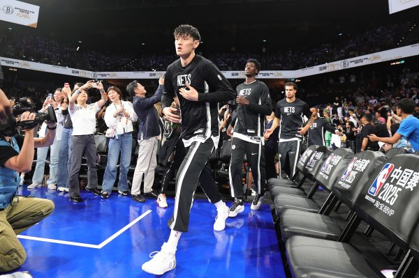 媒体人:很意外小曾直接被DNP 希望别气馁未来用实力回应憋屈待遇 媒体人:很意外小曾直接被DNP 希望别气馁未来用实力回应憋屈待遇