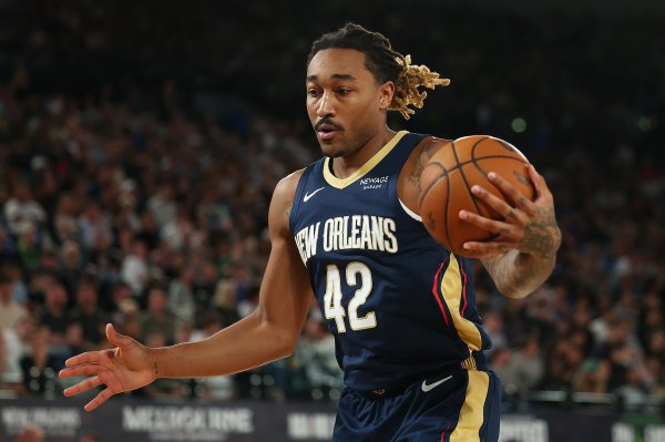 季前赛场均4分2.3板!鹈鹕官方:球队已申请裁掉锋线球员舒马特 季前赛场均4分2.3板!鹈鹕官方:球队已申请裁掉锋线球员舒马特