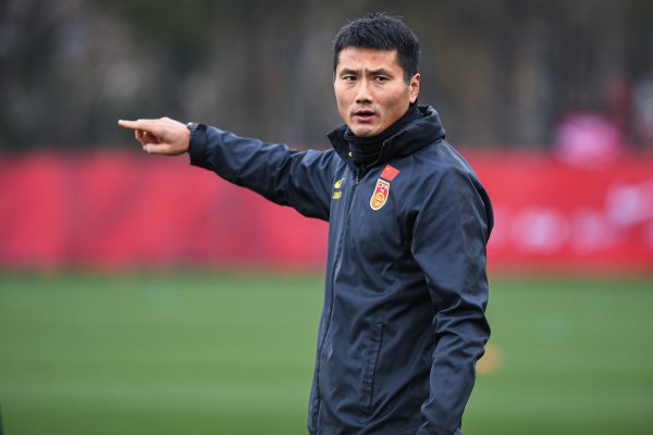 鲁媒：国足已在备战2030年世界杯道路上迟到，需邵佳一努力弥补