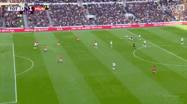 越位在先进球无效！里沙利松直塞，布伦南·约翰逊单刀破门