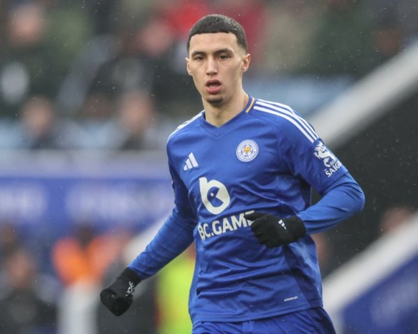 记者：水晶宫2000万镑报价埃尔哈努斯遭拒，已与球员谈妥4年合同