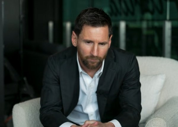 梅西：世界杯是最盛大赛事，我不想成为球队负担，会根据状态决定